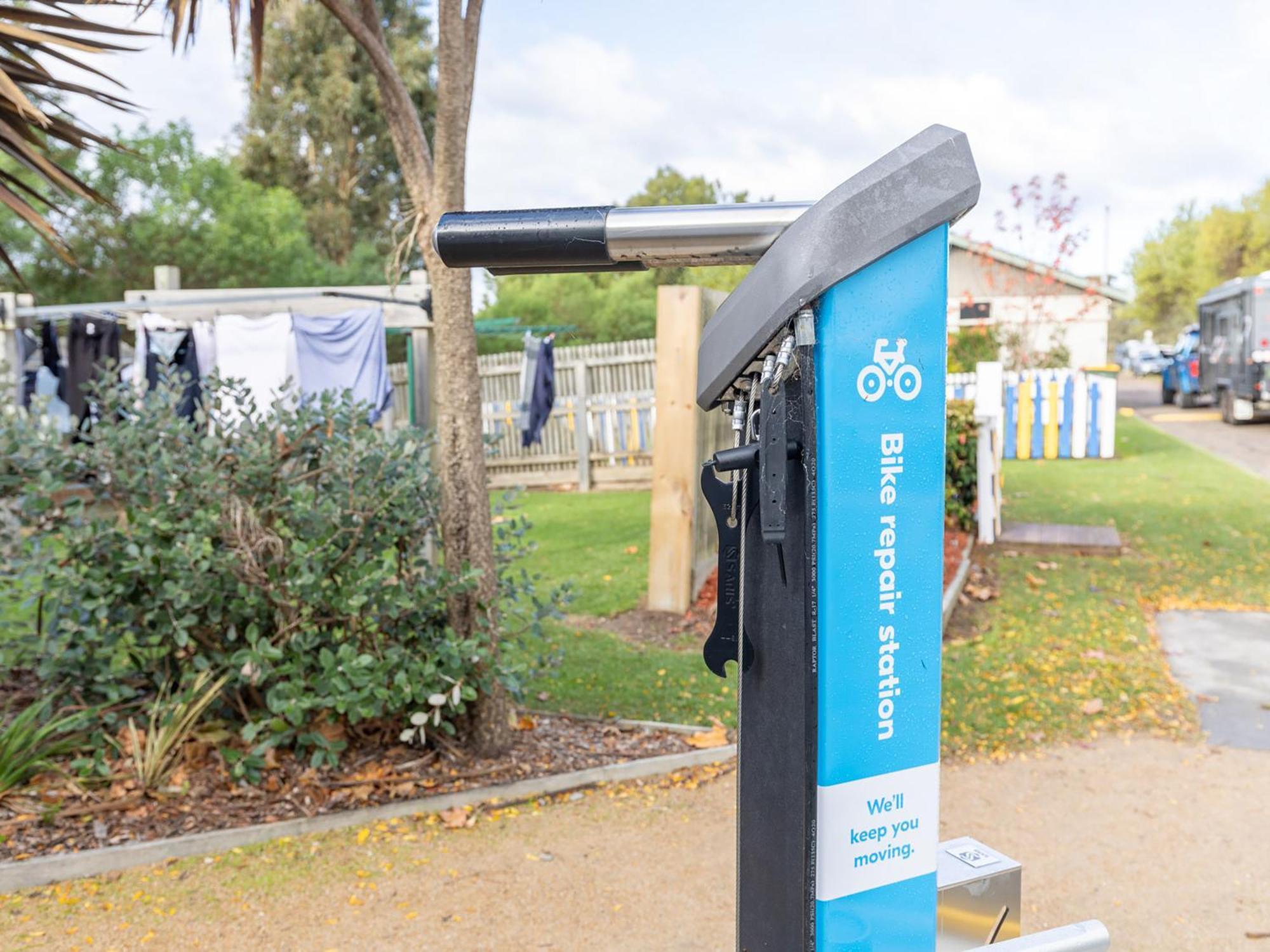 Nrma Bairnsdale Riverside Holiday Park Exterior foto