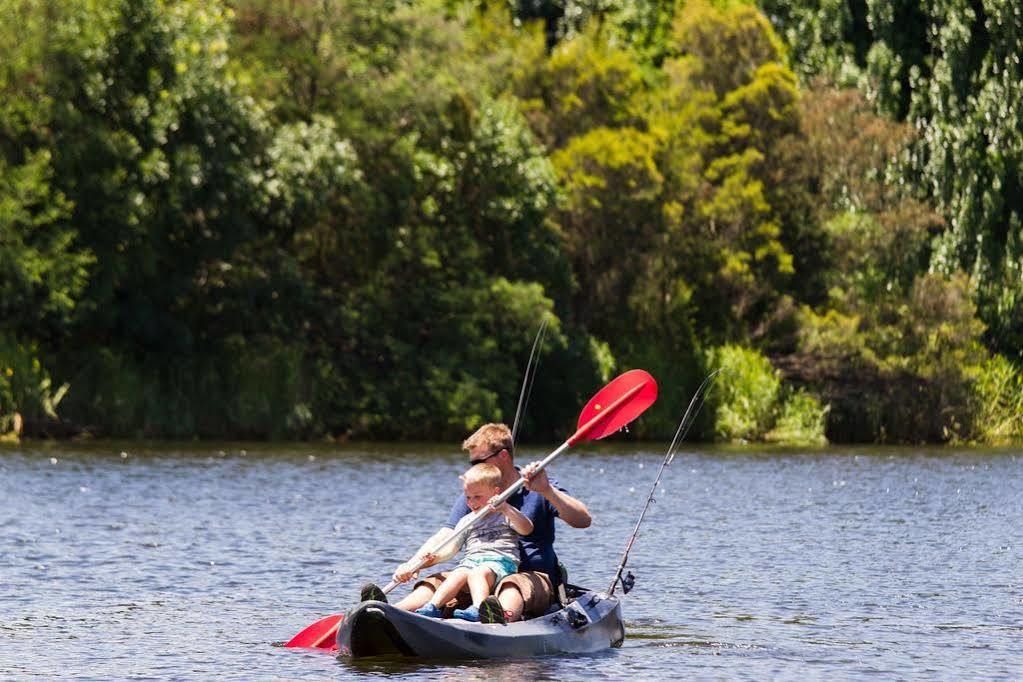 Nrma Bairnsdale Riverside Holiday Park Exterior foto